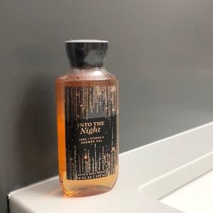 Into the Night bath and body works shower gel